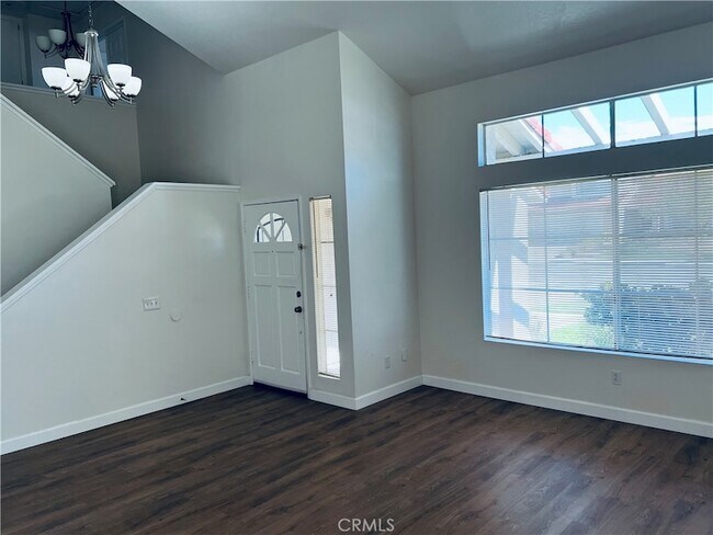 Foto del edificio - 9065 Limecrest Dr