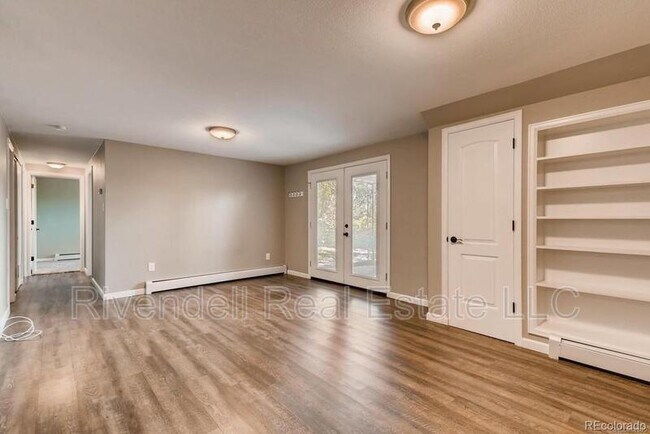 Foto del edificio - 5408 Cody St