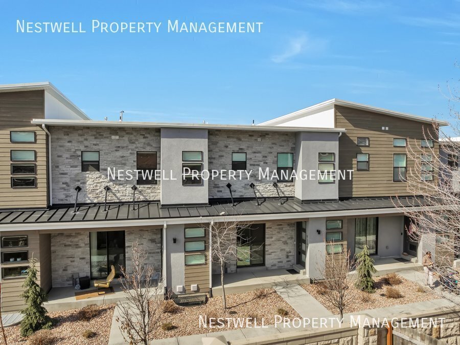 Foto principal - 9206 S Orange Bowl Ct