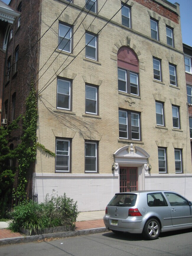 Building Photo - 191 Wooster St