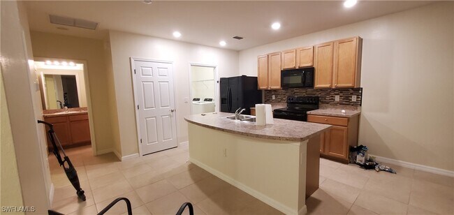Building Photo - 10709 Crossback Ln