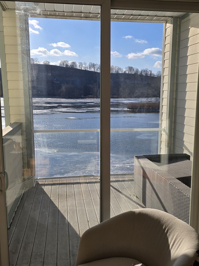 Foto del edificio - 117 St Charles Ct