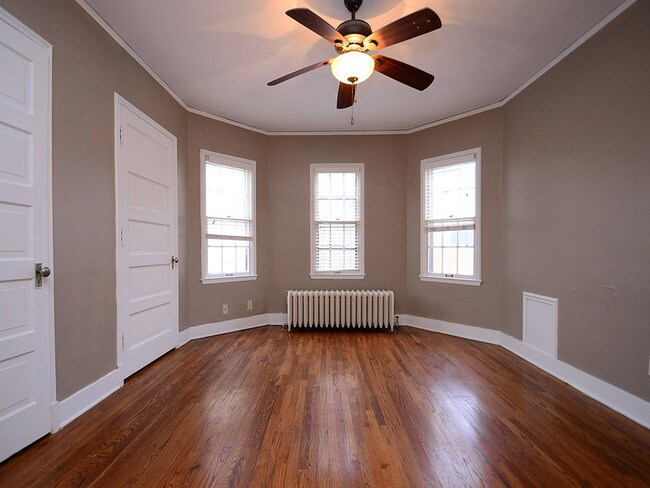 Foto del edificio - 3313 Cuming St