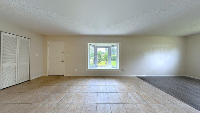 Foto del edificio - 31211 Stoney Brook Dr