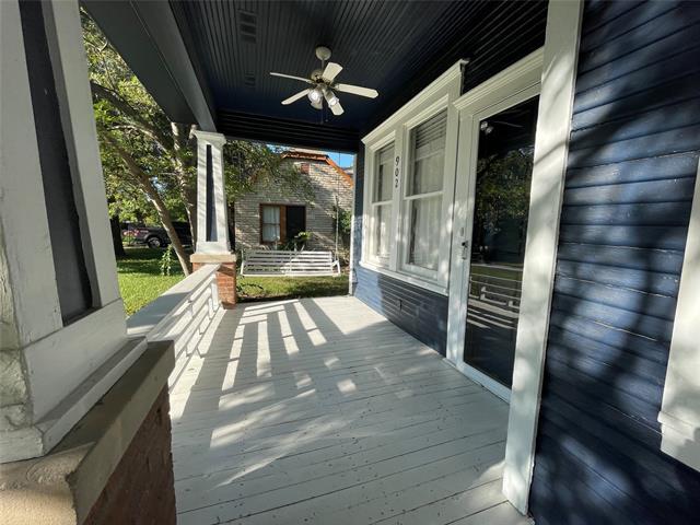 Foto del edificio - 902 N Winnetka Ave