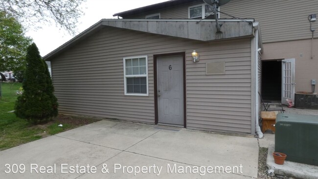 Building Photo - 5917 W Plank Rd