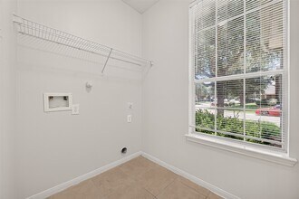 Building Photo - 16618 Pademelon Dr