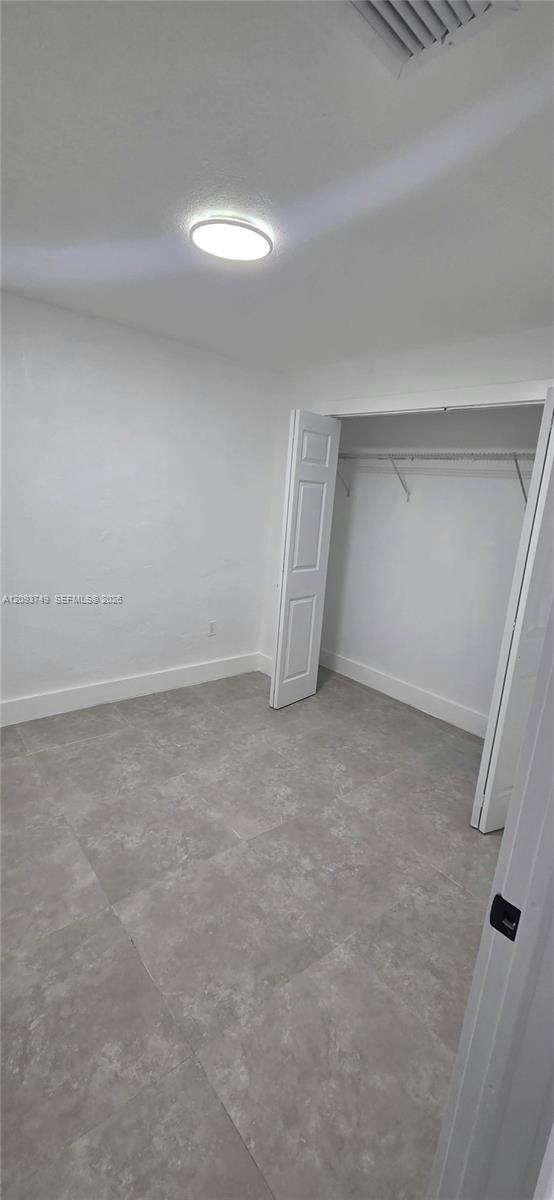 Foto del edificio - 720 NW 56th St