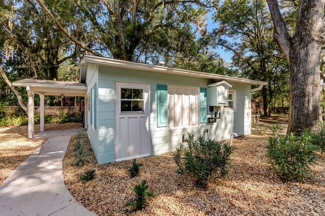 Building Photo - Amelia Island Cottage
