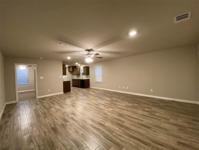 Building Photo - 800 Rolling Terrace Cir