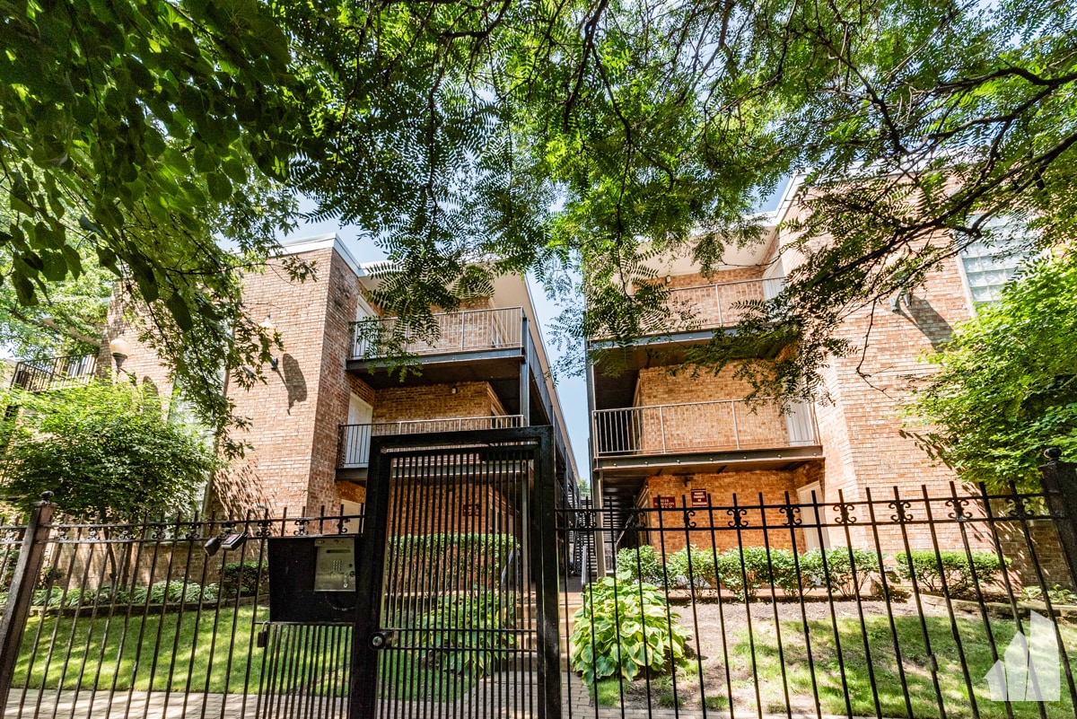 4616 North Beacon-1F - 4616 North Beacon-1F