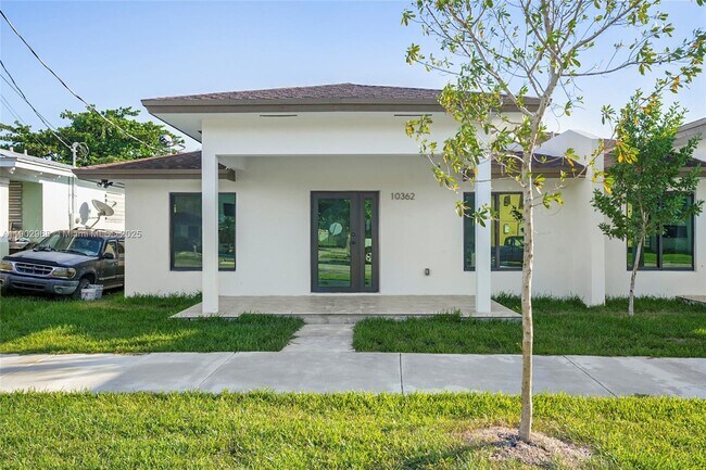 Building Photo - 10362 SW 180th St