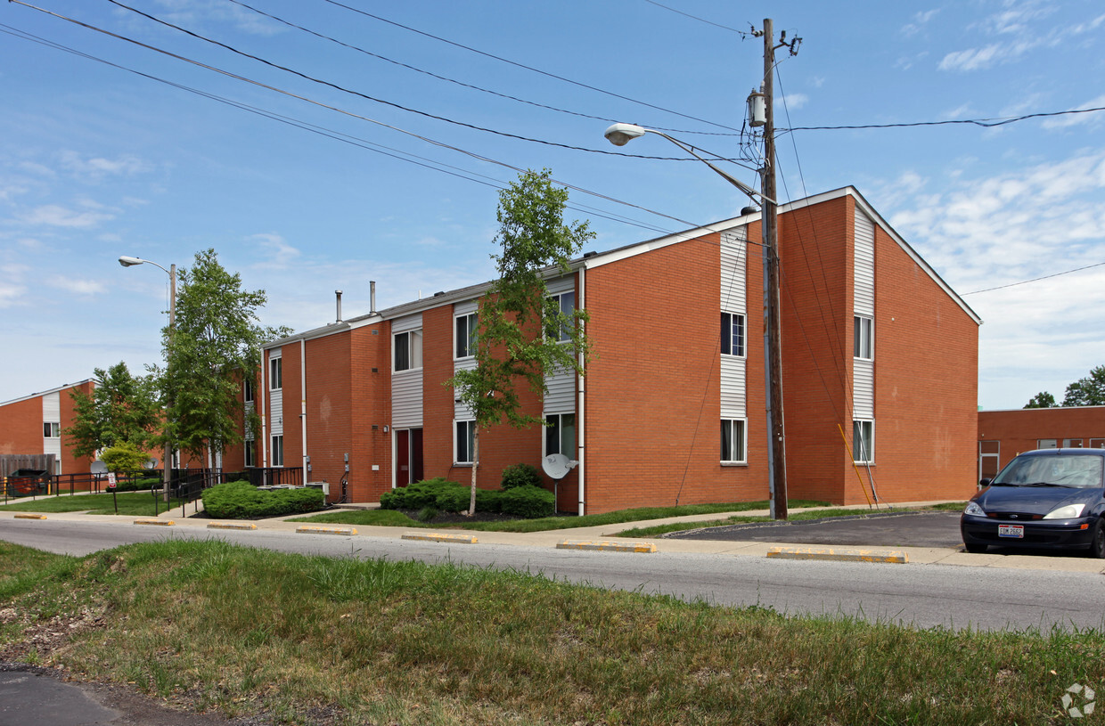 Primary Photo - Capital Park Apartments