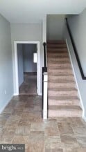 Building Photo - 806 Admiral's Quay Dr