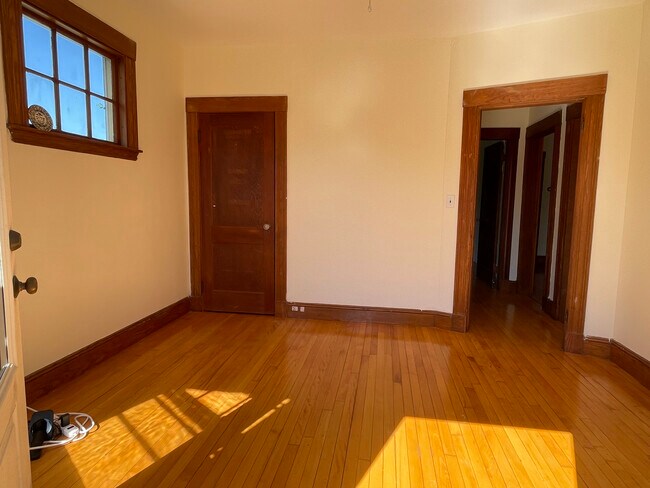 Foto del edificio - 111 Russett Rd