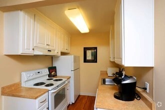 Madera Valley Apartments photo'