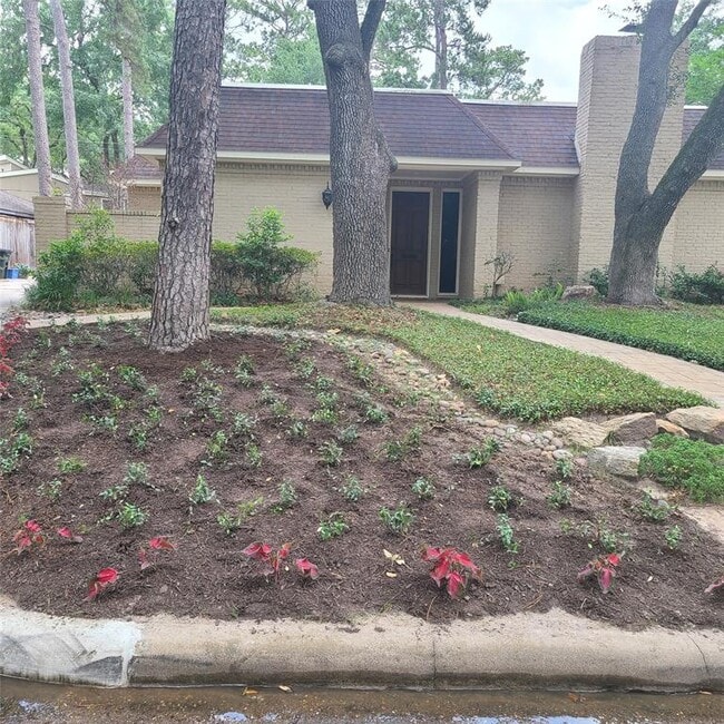Foto del edificio - 354 Tealwood Dr
