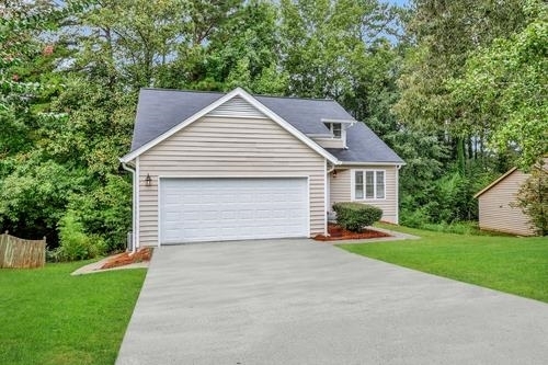 Building Photo - 994 Chapman Cir
