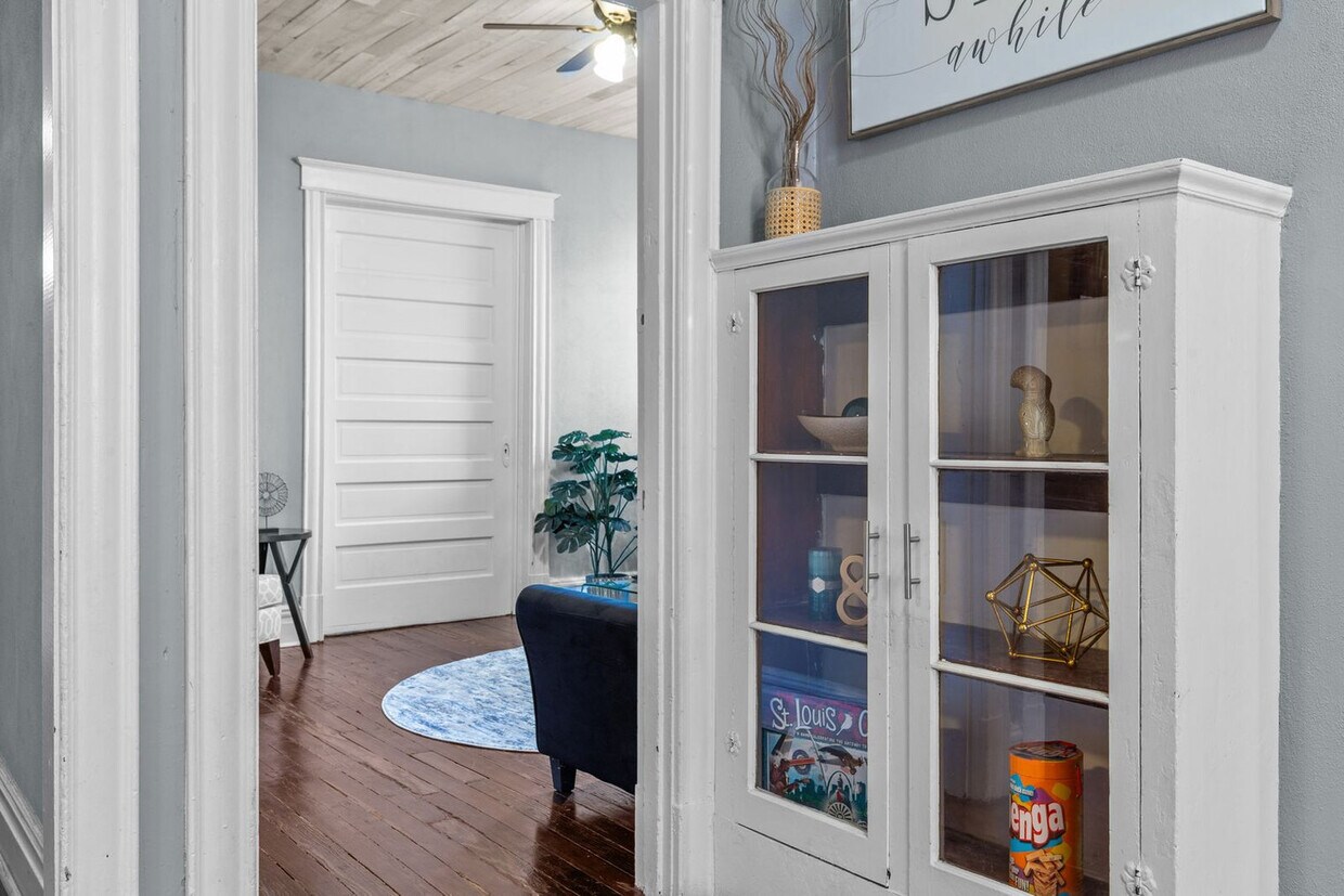 Foto principal - 4106 Russell Blvd