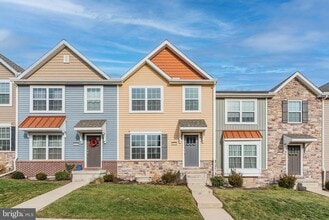 Building Photo - 4325 Wild Orchid Ln