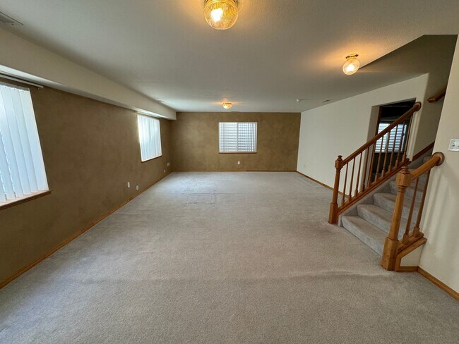 Foto del edificio - Springs Ranch 4bdrm Home Backs to Golf Cou...