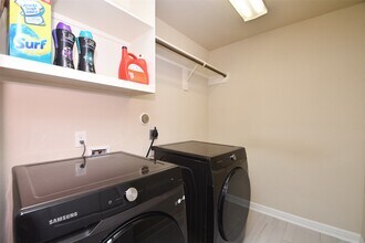 Building Photo - 23827 Padauk Tree Trl