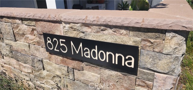 Primary Photo - 825 Madonna Rd