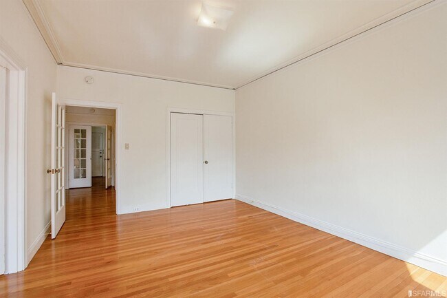 Foto del edificio - 1435 Bay St