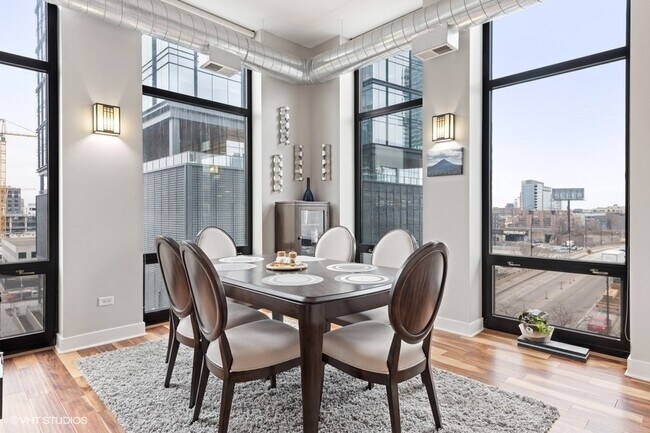 Foto del edificio - 740 W Fulton St