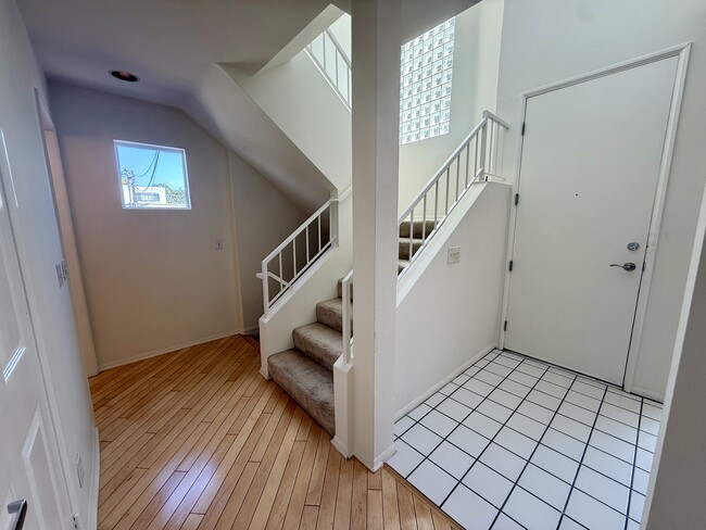 Foto del edificio - 1937 Euclid St