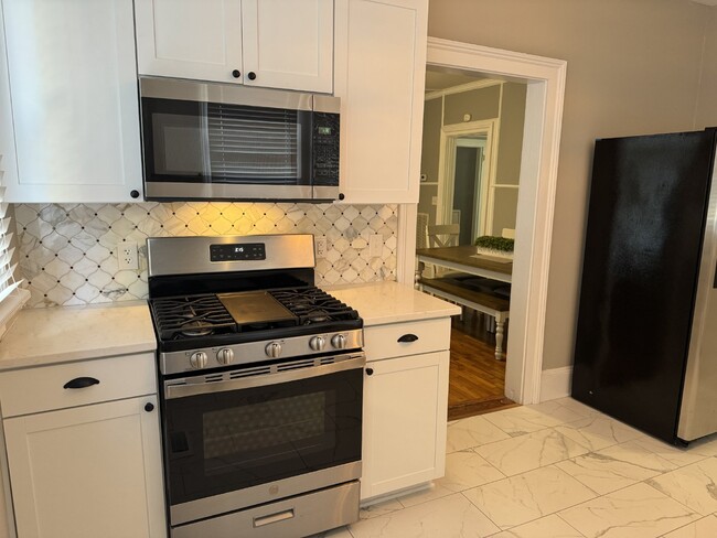 Foto del edificio - 2BR/1BA Home in Carolina Place!  $1,825/mo...