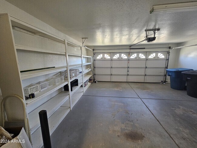Building Photo - 2292 E Stottler Dr