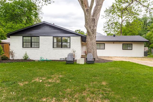Building Photo - 8543 Eustis Ave