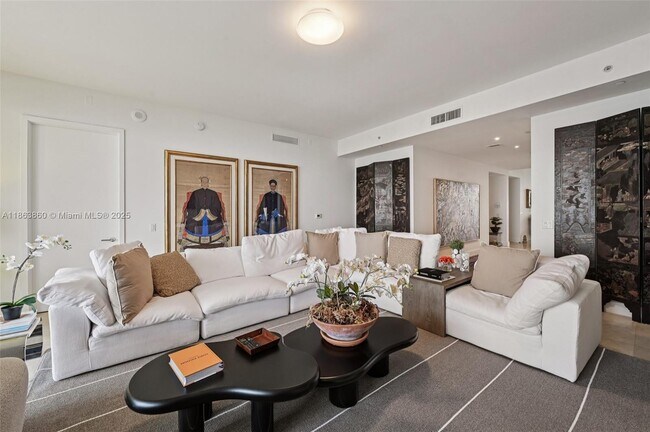 Building Photo - 9705 Collins Ave
