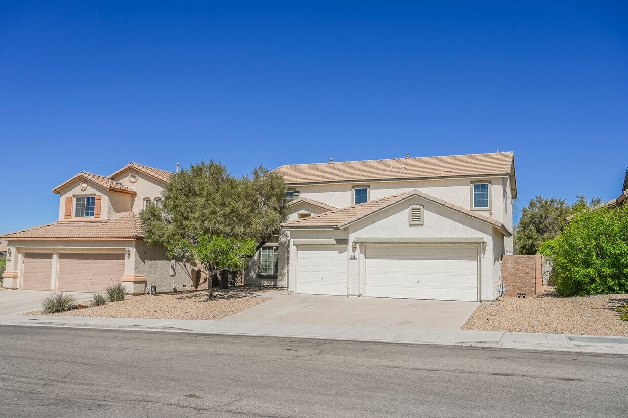 Primary Photo - Henderson 4 Bedroom House 716 Sharon Hills