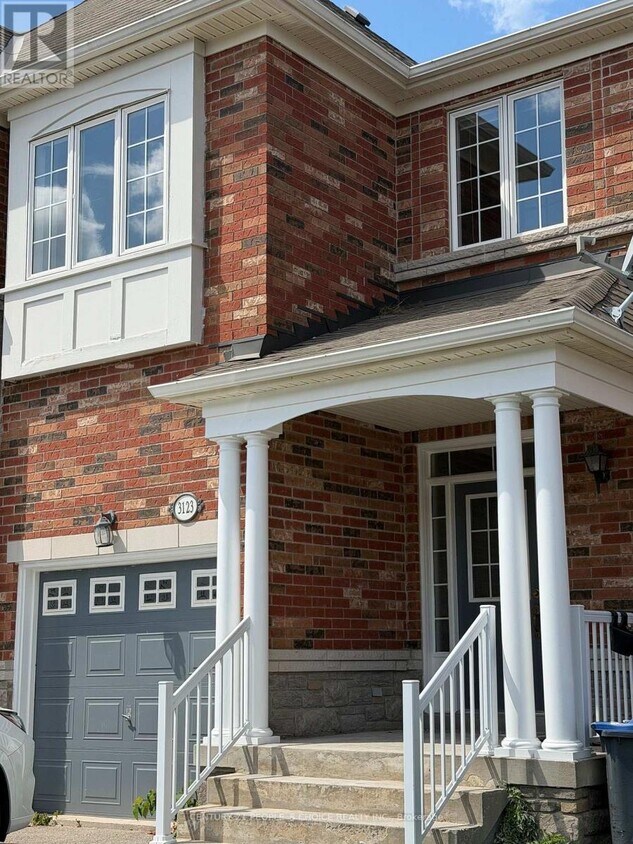 Building Photo - 3123 Cabano Crescent