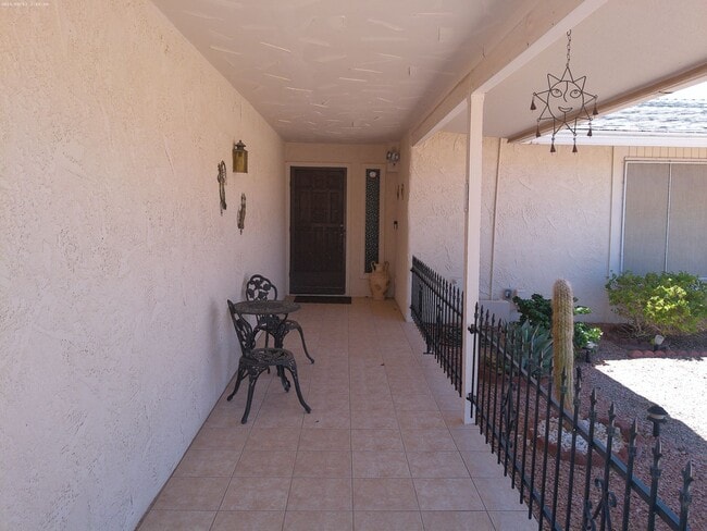 Building Photo - 3713 Mission Dr S