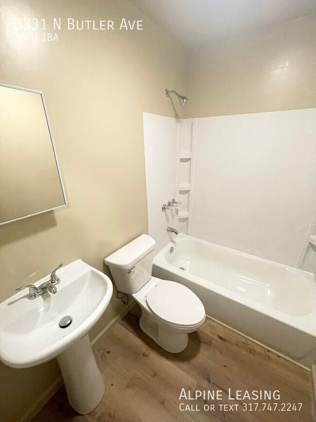 Foto del edificio - 3331 N Butler Ave