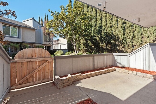 Foto del edificio - Your New Home Awaits