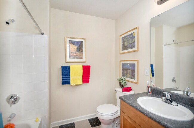 Baño privado - 122 Yellowstone Dr