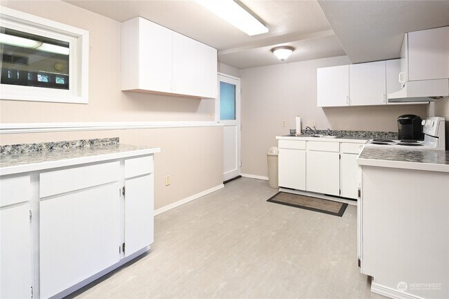 Foto del edificio - 10409 NE 130th St