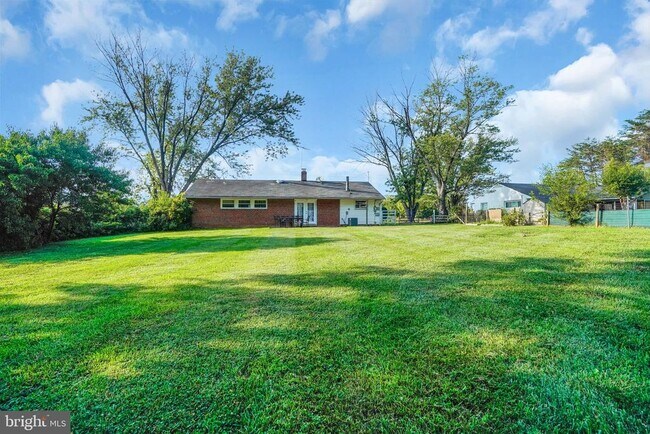 Foto del edificio - 13209 Thornton Dr