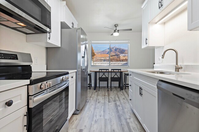 Foto del edificio - 2723 S Melbourne St