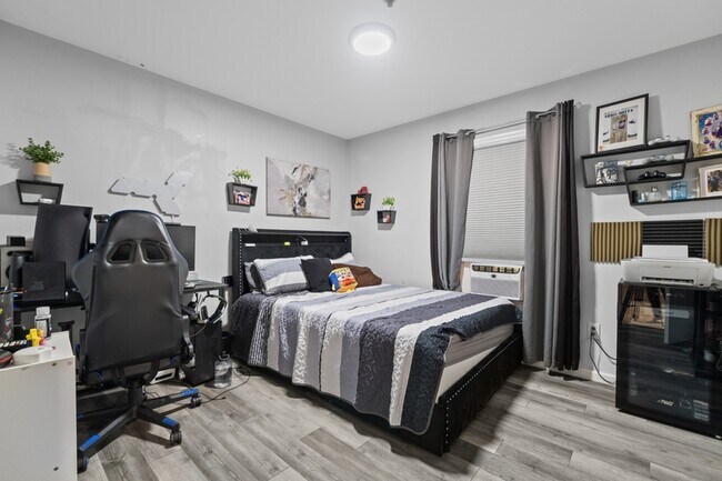 Foto del edificio - 587 70th St