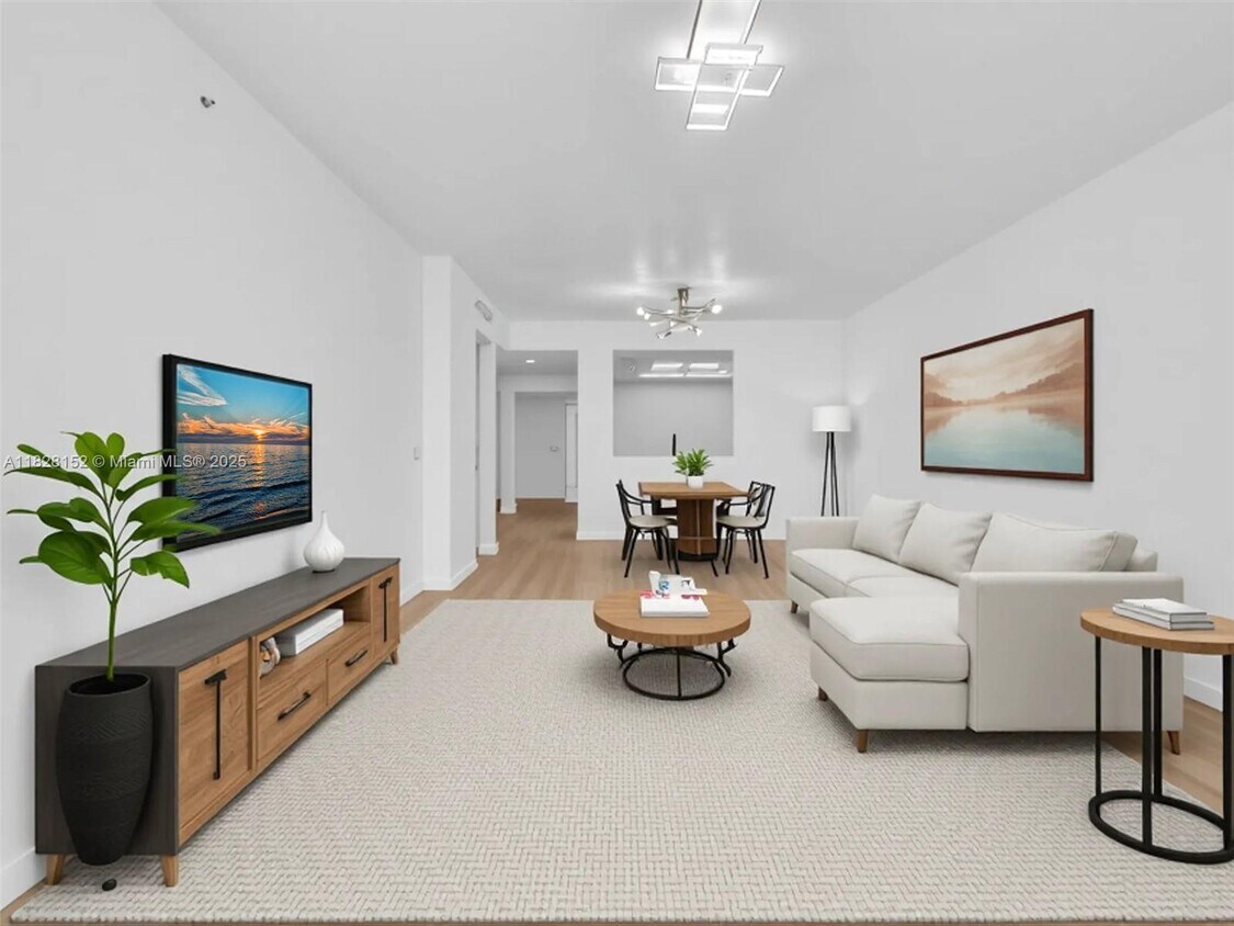 Foto principal - 3340 NE 190th St