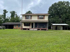 Building Photo - 103 Douglas Rd