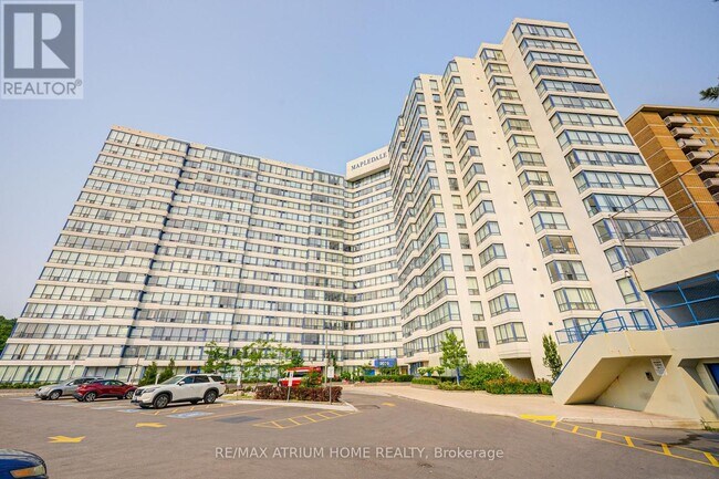 Photo du bâtiment - 1417-3050-3050 Ellesmere Rd