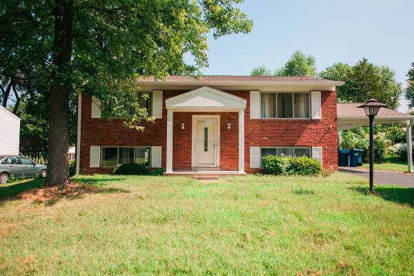Foto del edificio - 11745 Hollycrest Drive