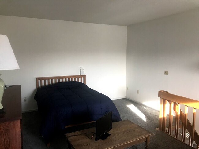 Foto del edificio - 1 Bedroom/ 1 Bath Apartment