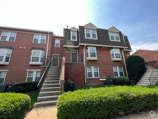 Building Photo - 14129 Yorkshire Woods Dr